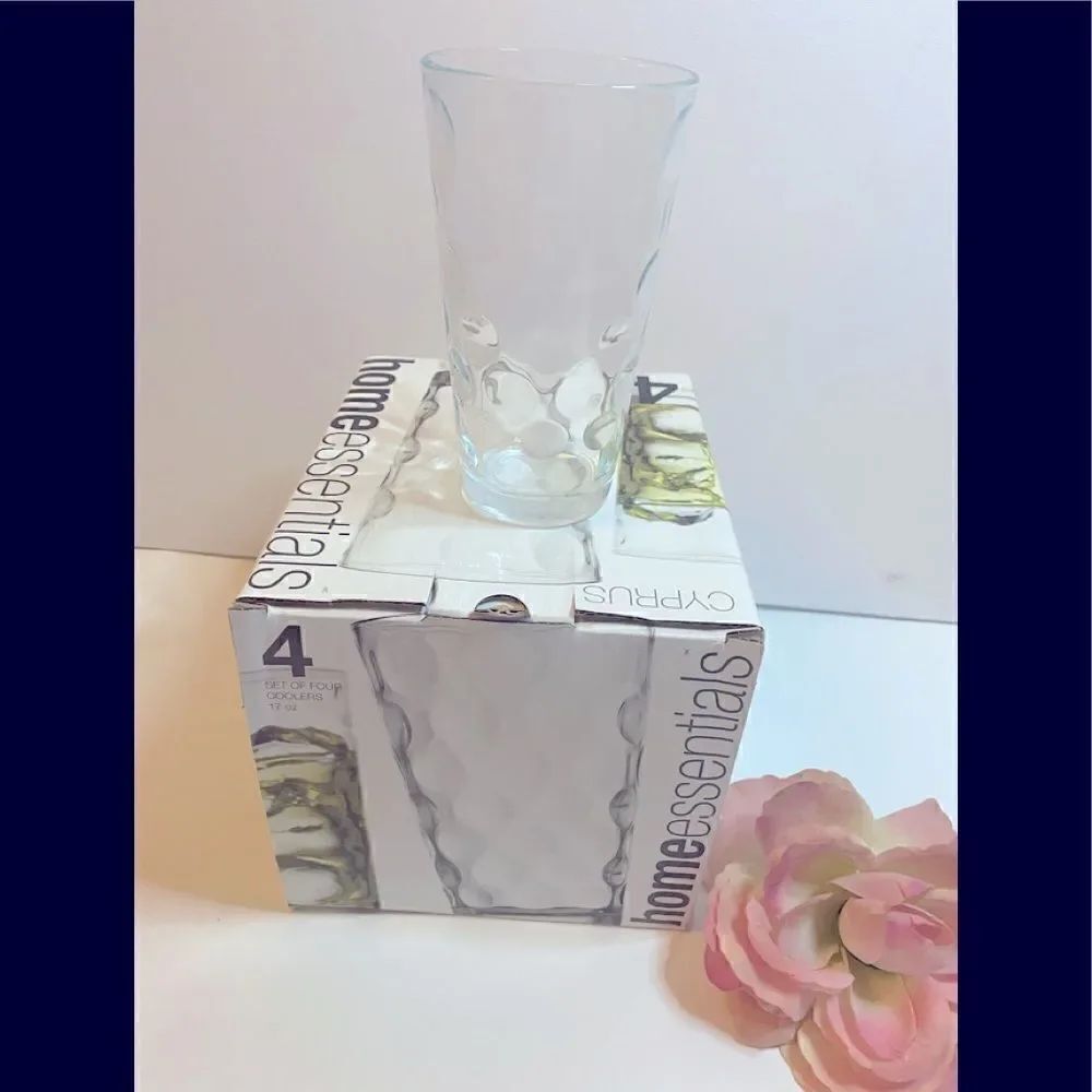 🌸Home Essentials Set of four 17oz cooler glasses